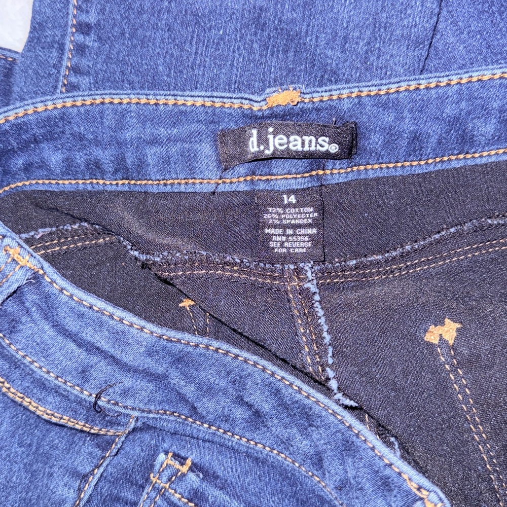 d. jeans Women's Deep Indigo Skinny Jeans - Picture 3 of 3